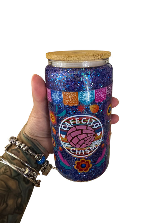 16oz Cafecito y chisme snowglobe cup