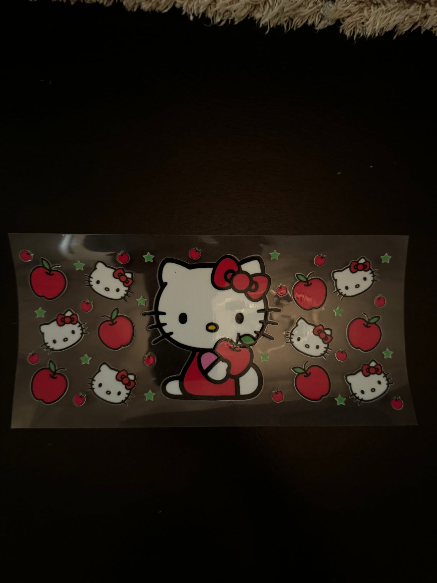 Hello kitty/apples decal